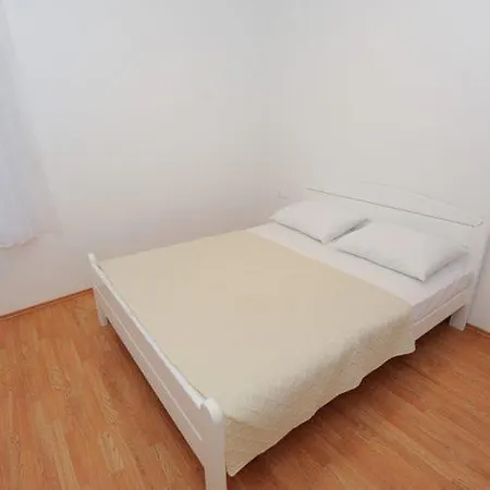Ivo Appartamento Podstrana